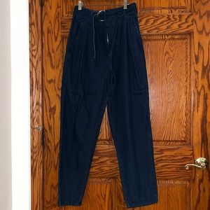 Blue high waist pleated jeans